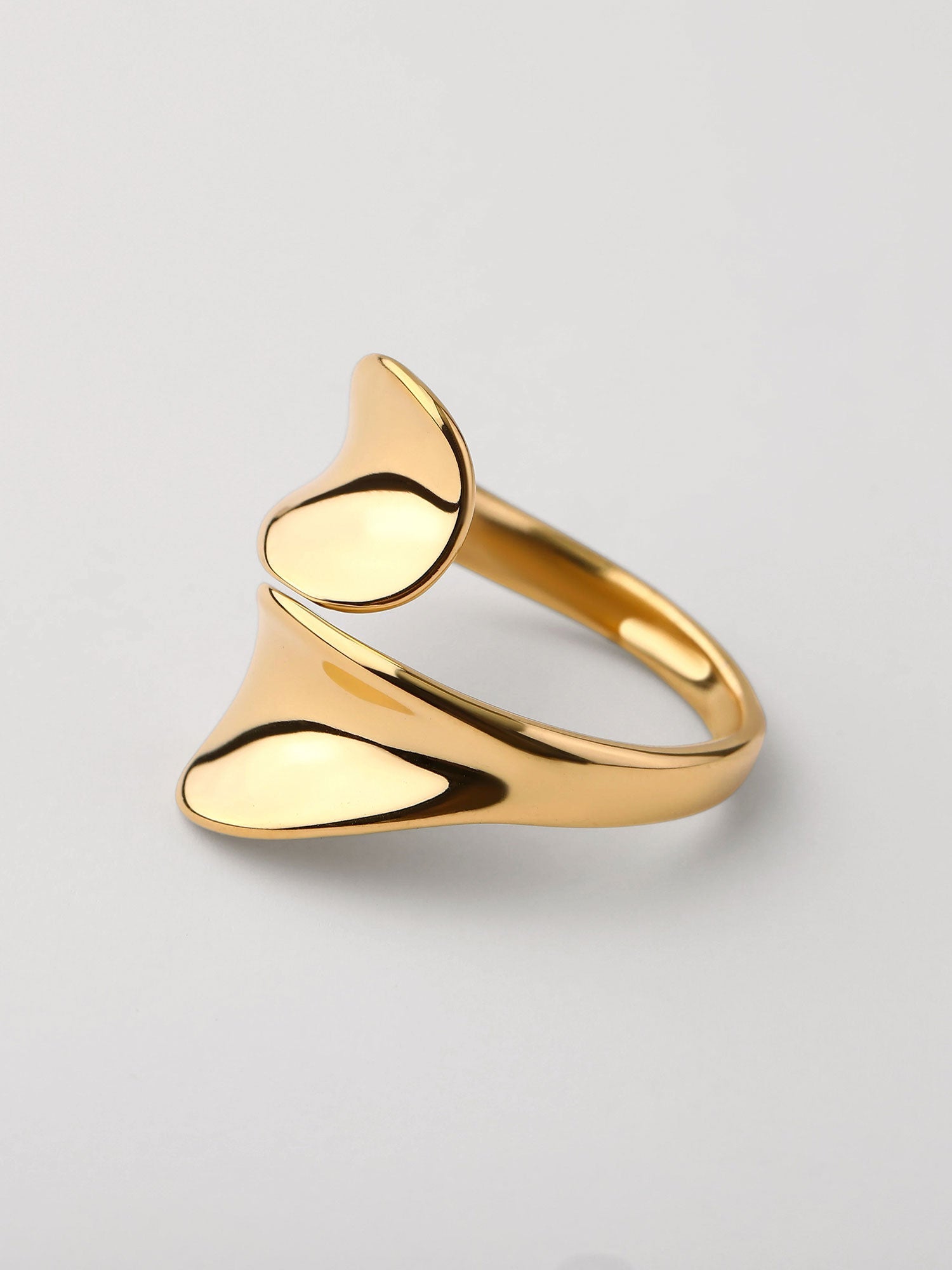 Anillo Yara ancho dorado