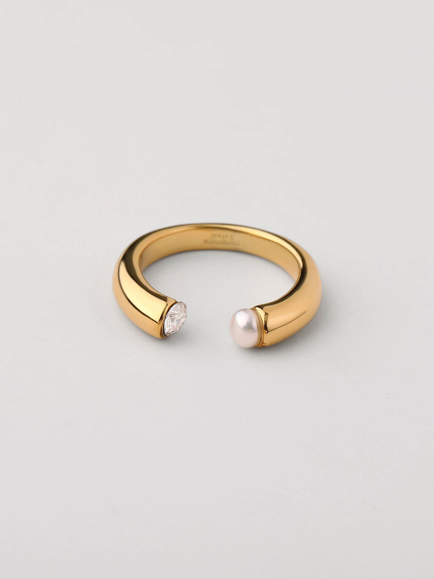Anillo con perlas Dorado