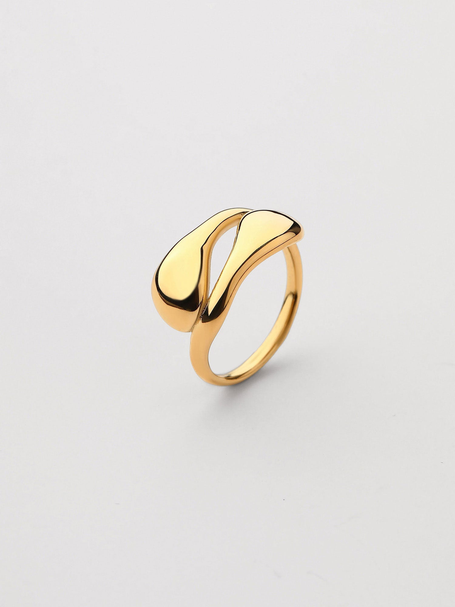 Anillo Belen Zirconia Dorado Elegante