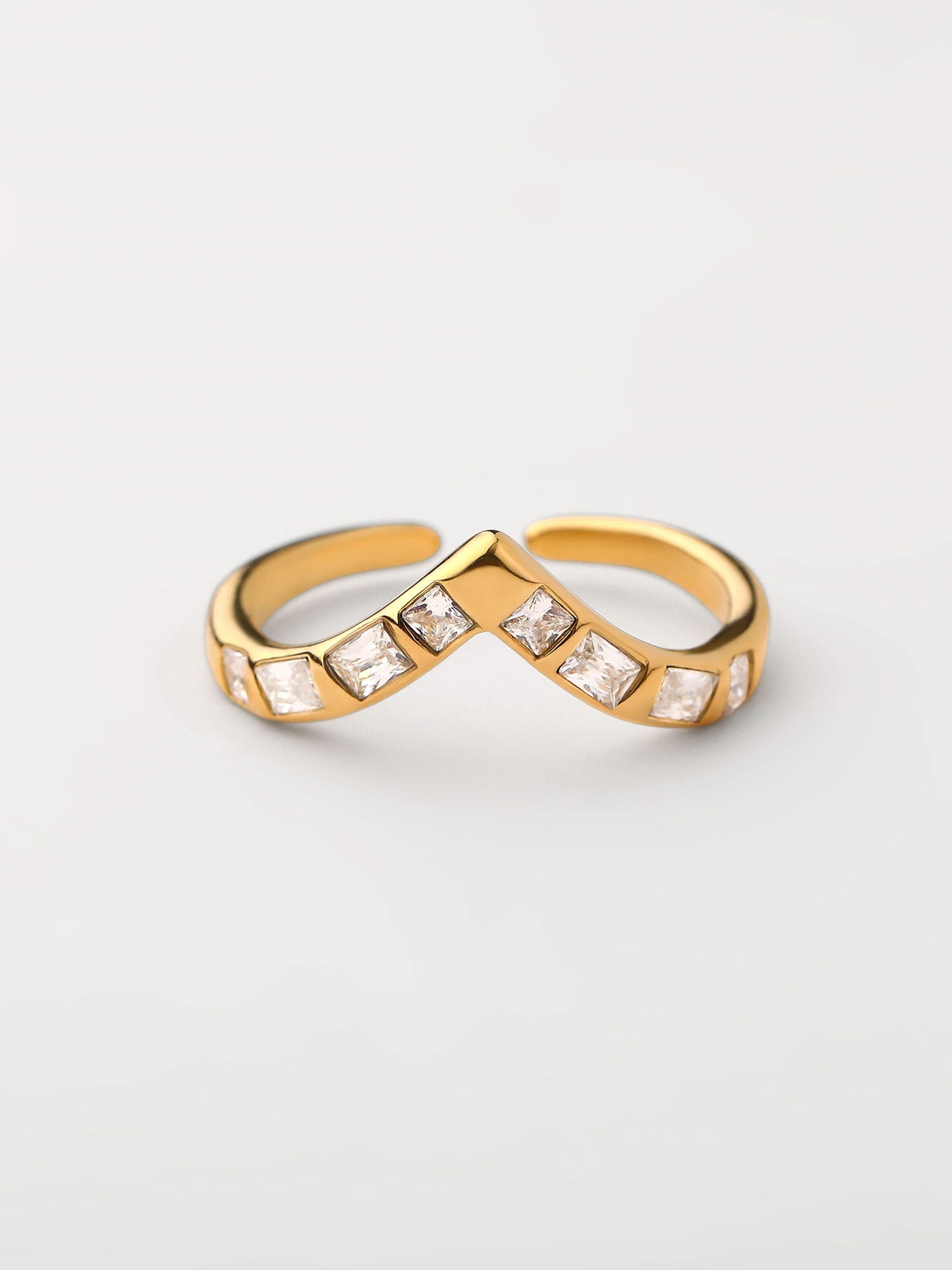 Anillo con zirconias Dorado medio