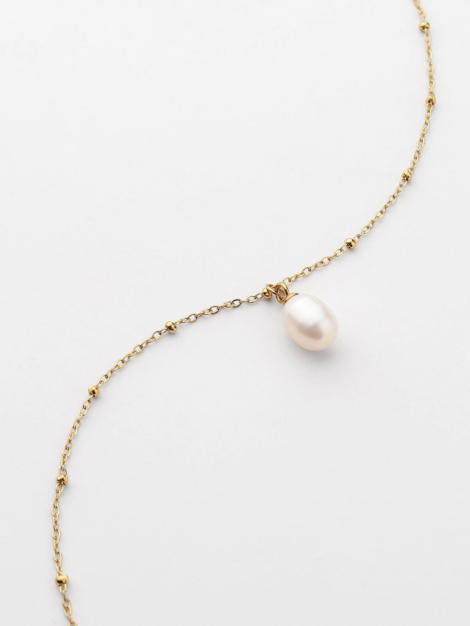 Collar con perla Dorado