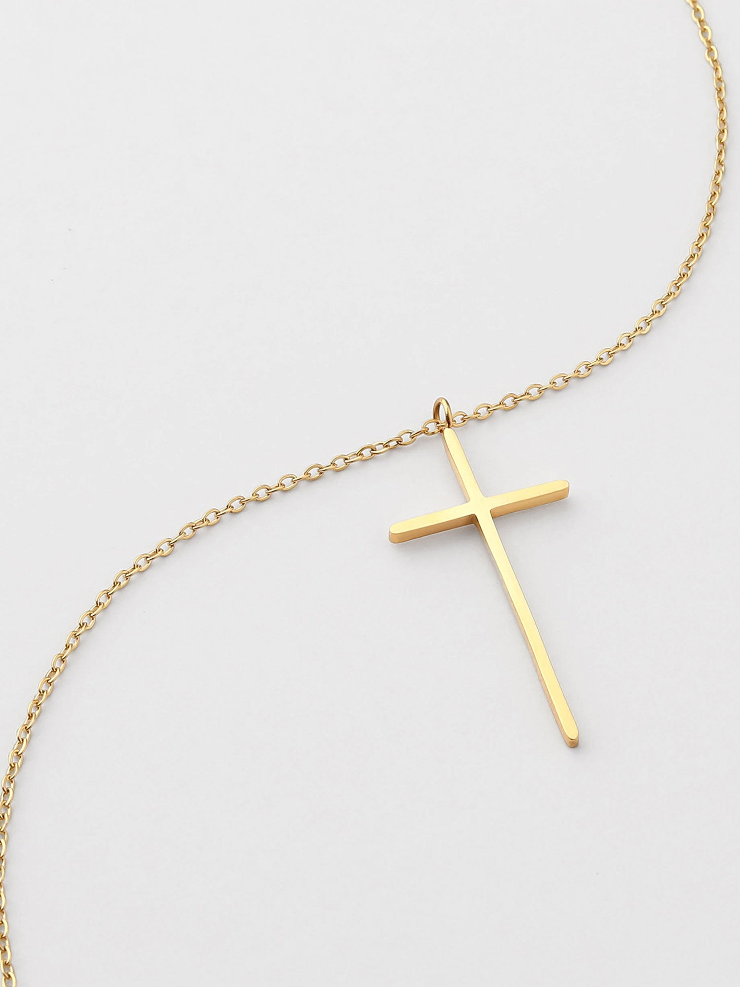 Collar Cruz Fina Dorado