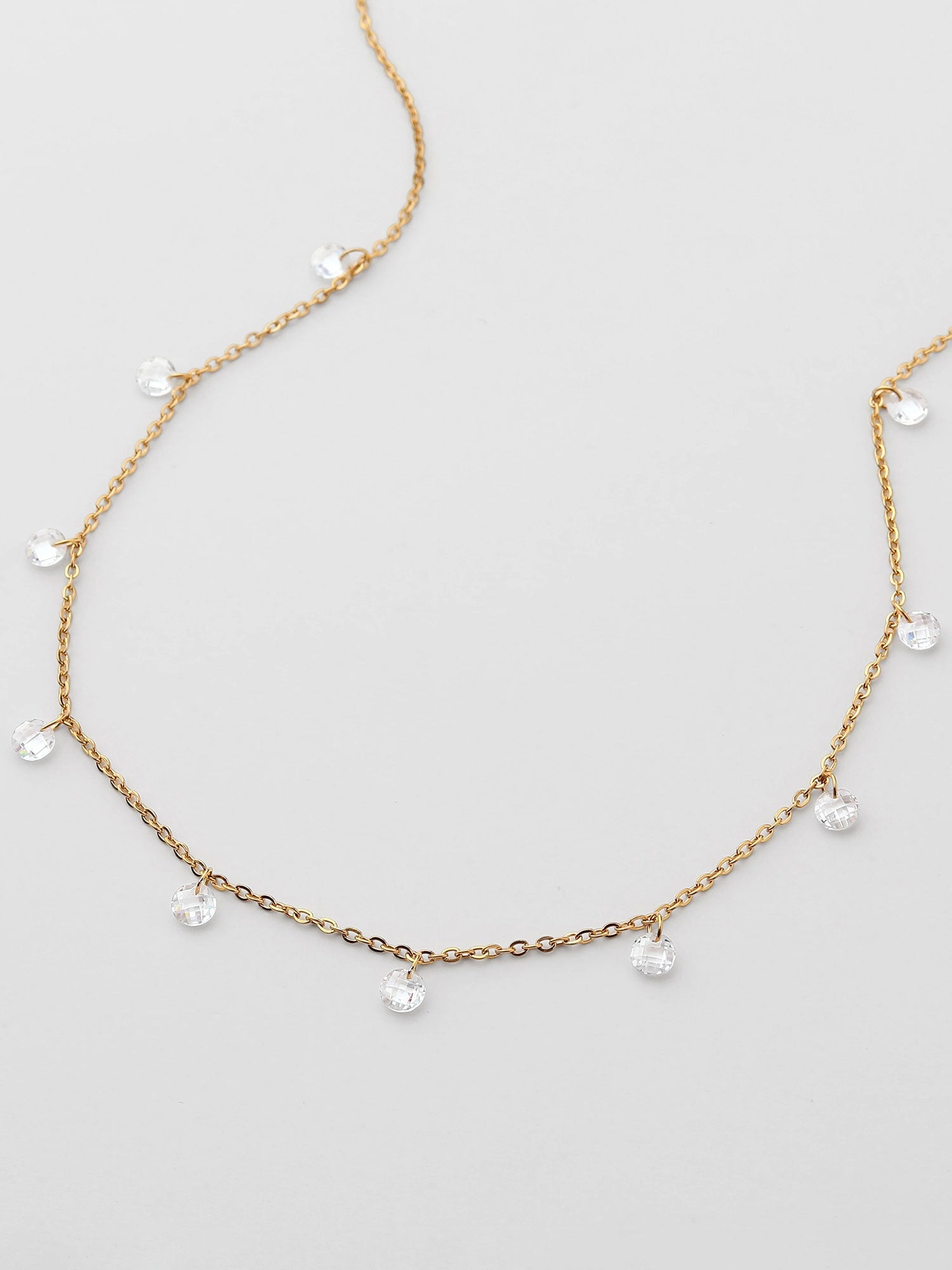 Collar Dorado con Piedras