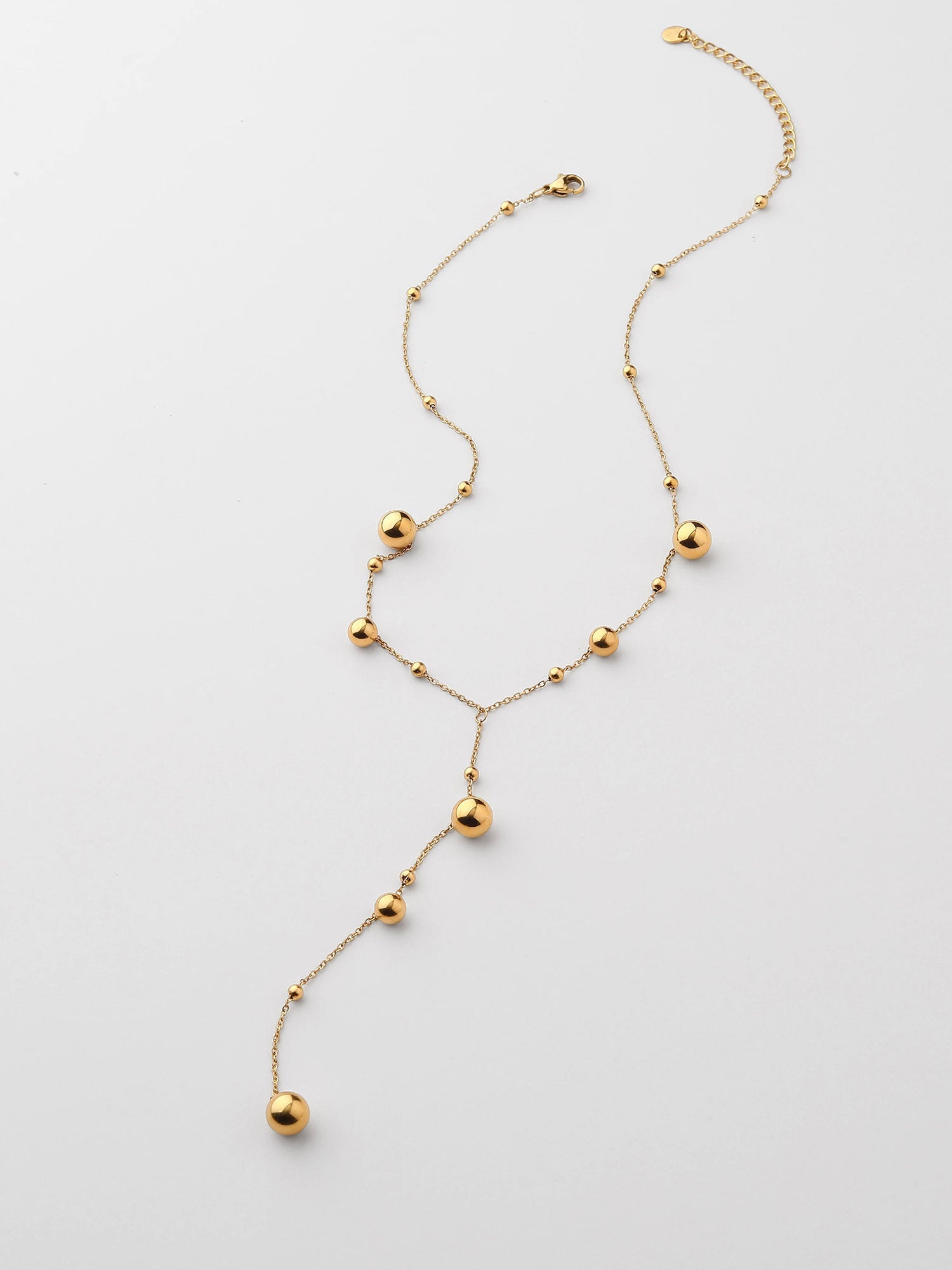 Collar con bolitas largo Dorado