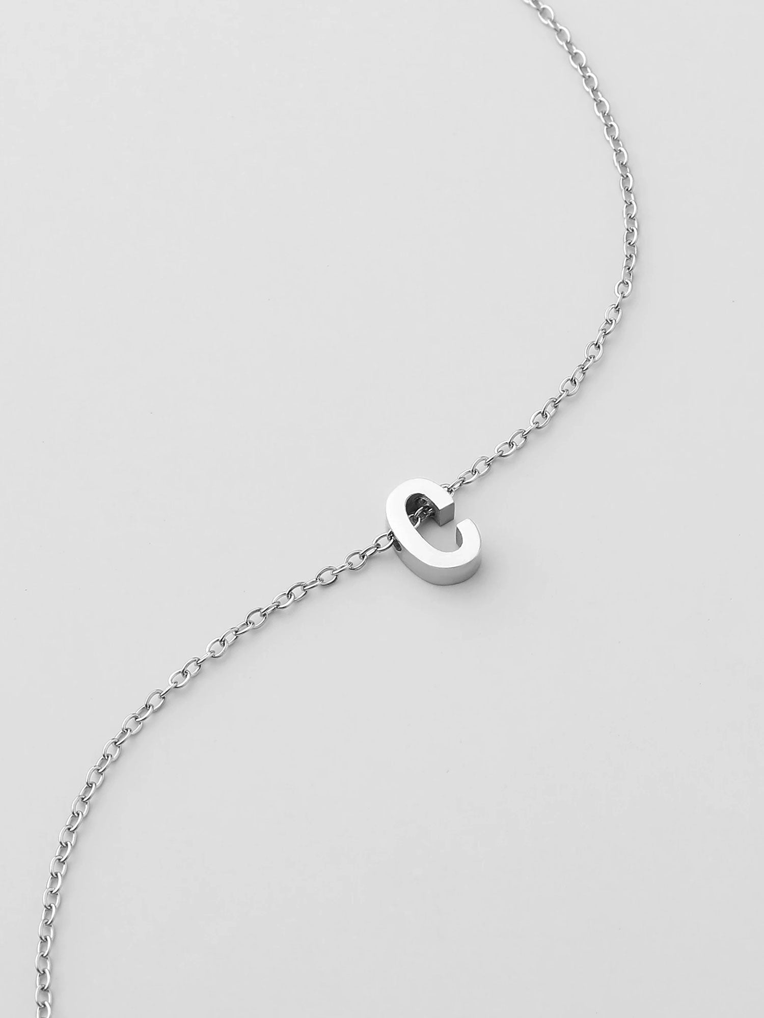 Collar Inicial C Plateado