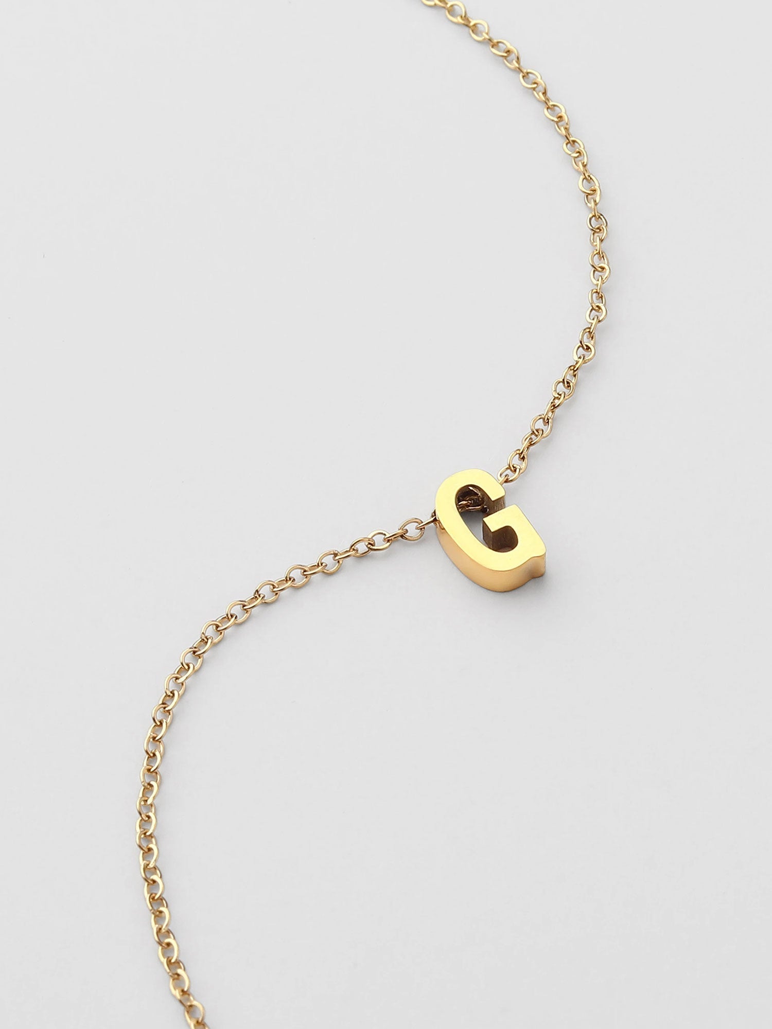 Collar Inicial G Dorado