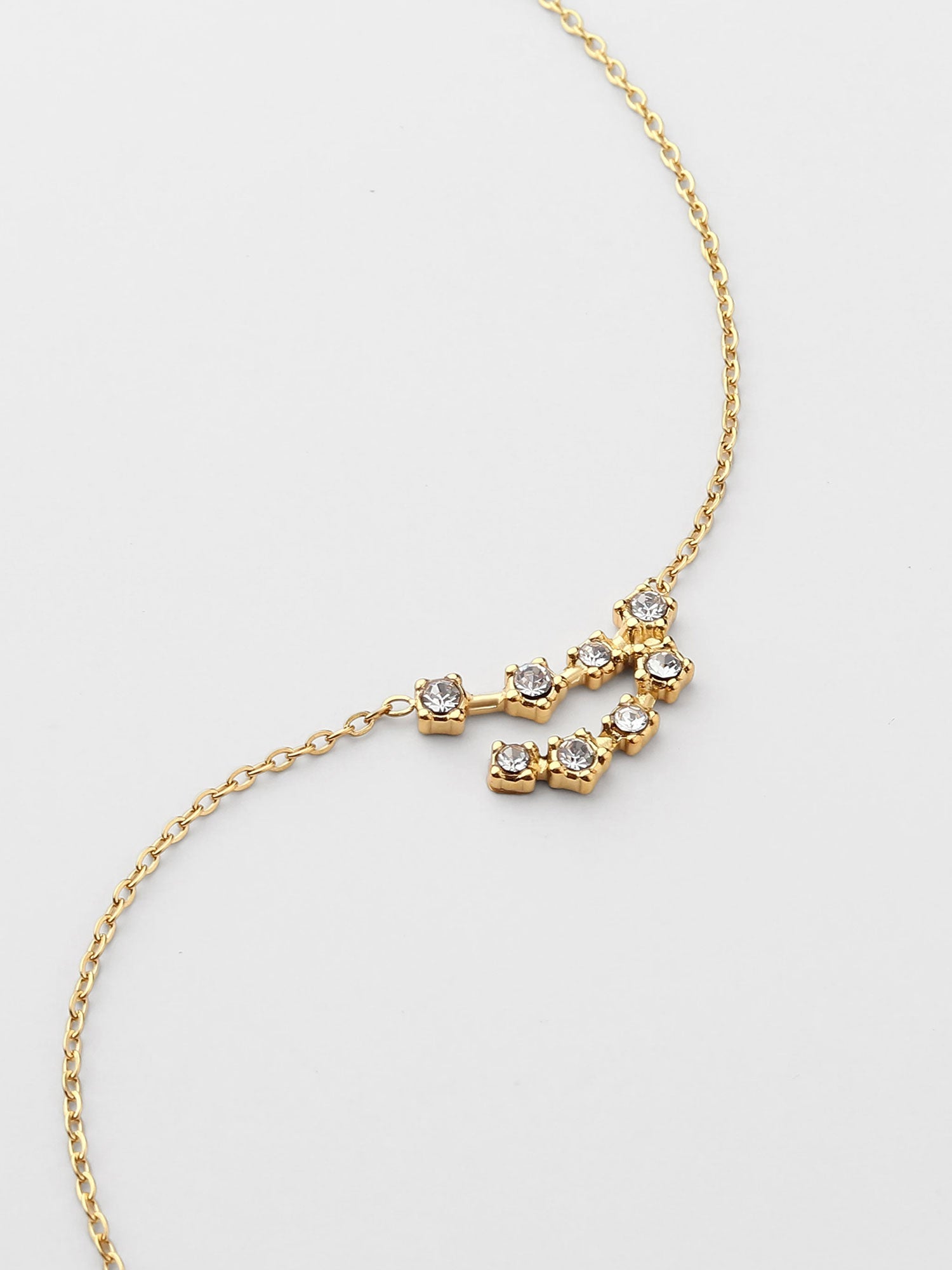 Collar Capricornio Constelación Dorado con Zirconias
