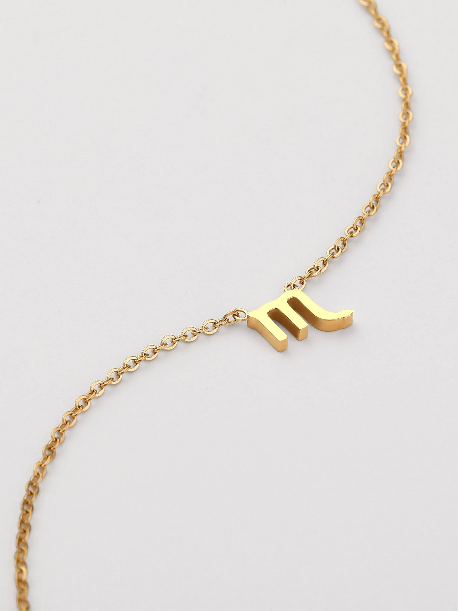 Collar Escorpio Dorado