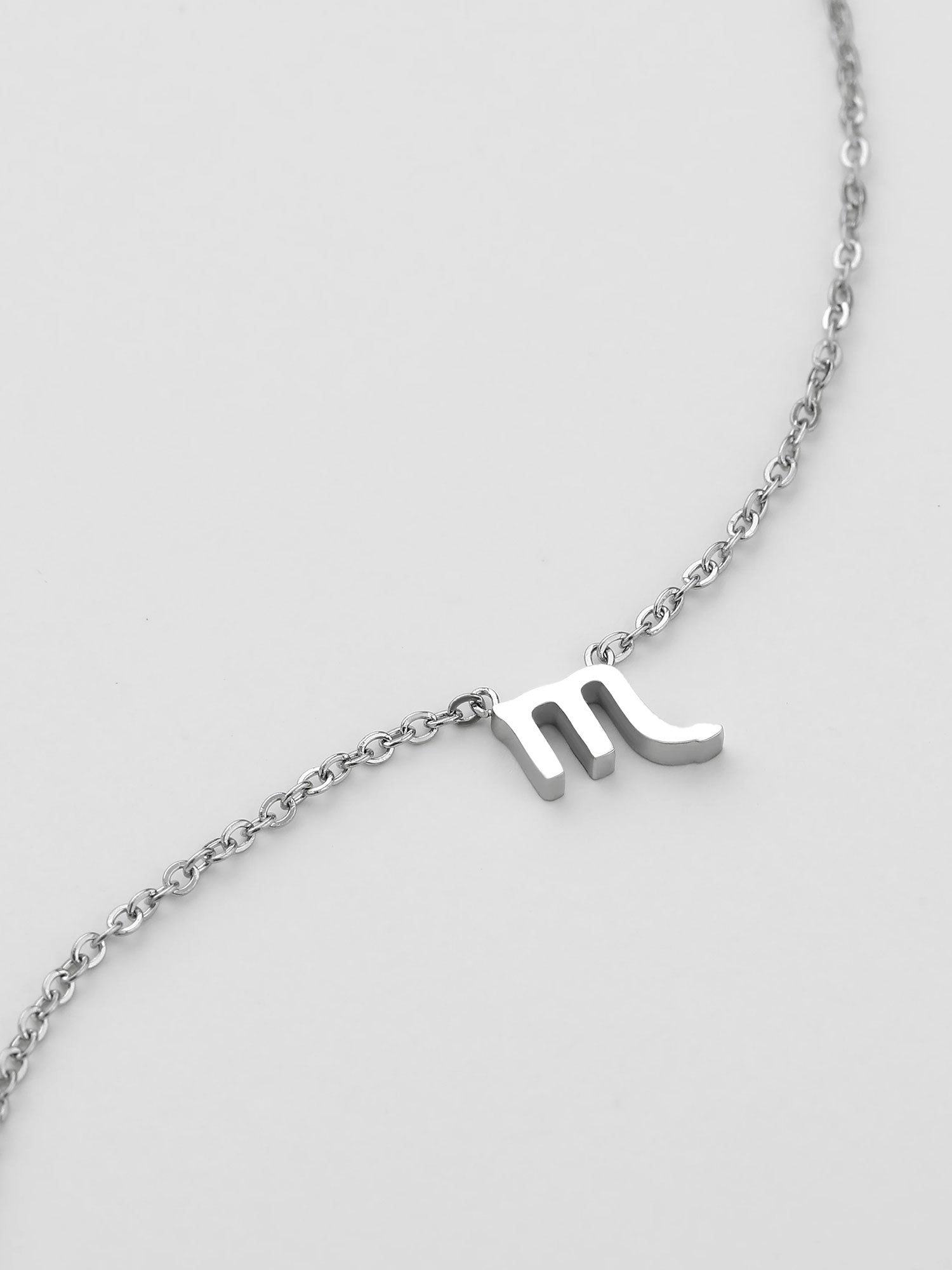 Collar Escorpio Plateado