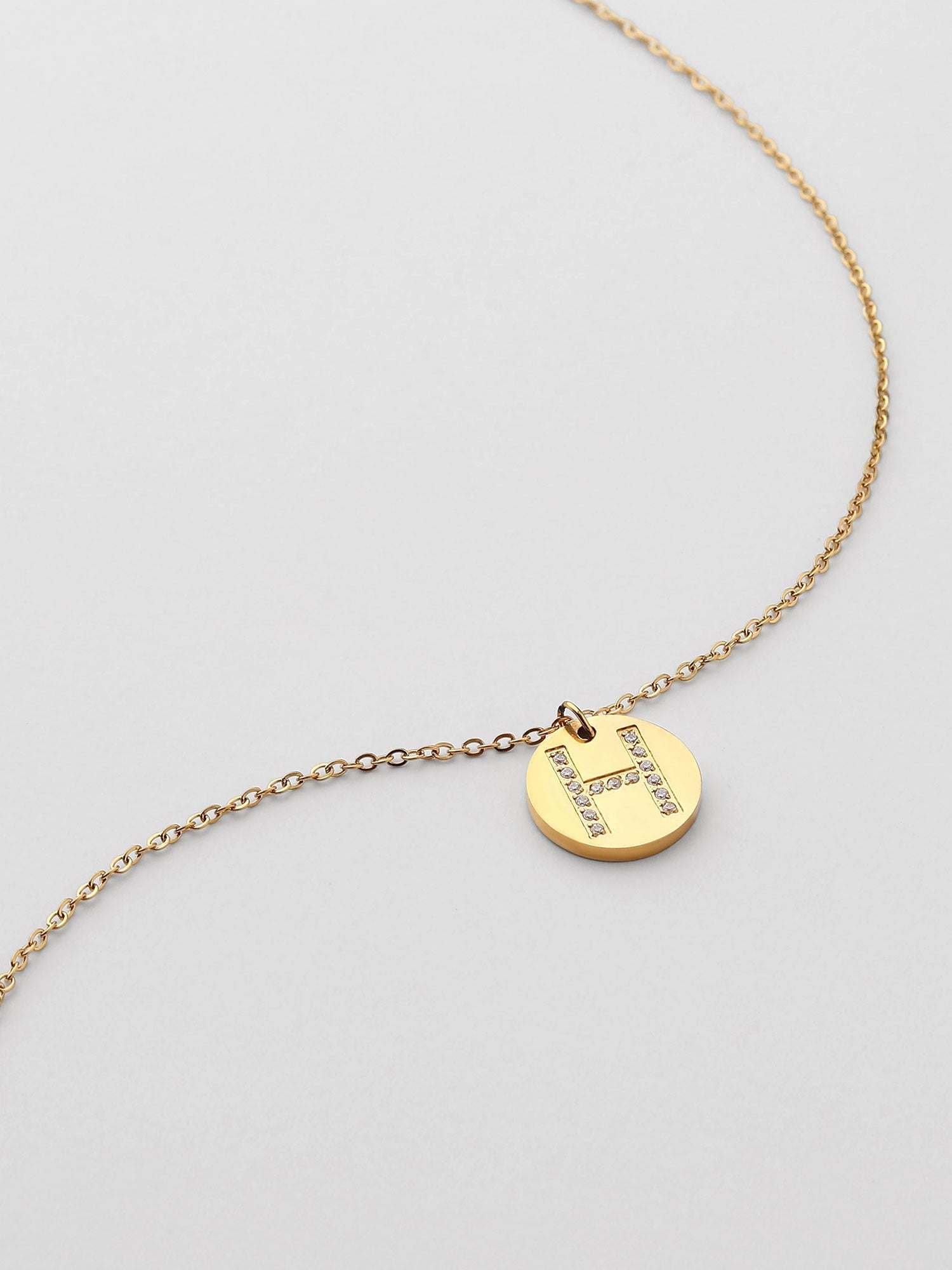 Collar Inicial H Medallón Dorado Brillante