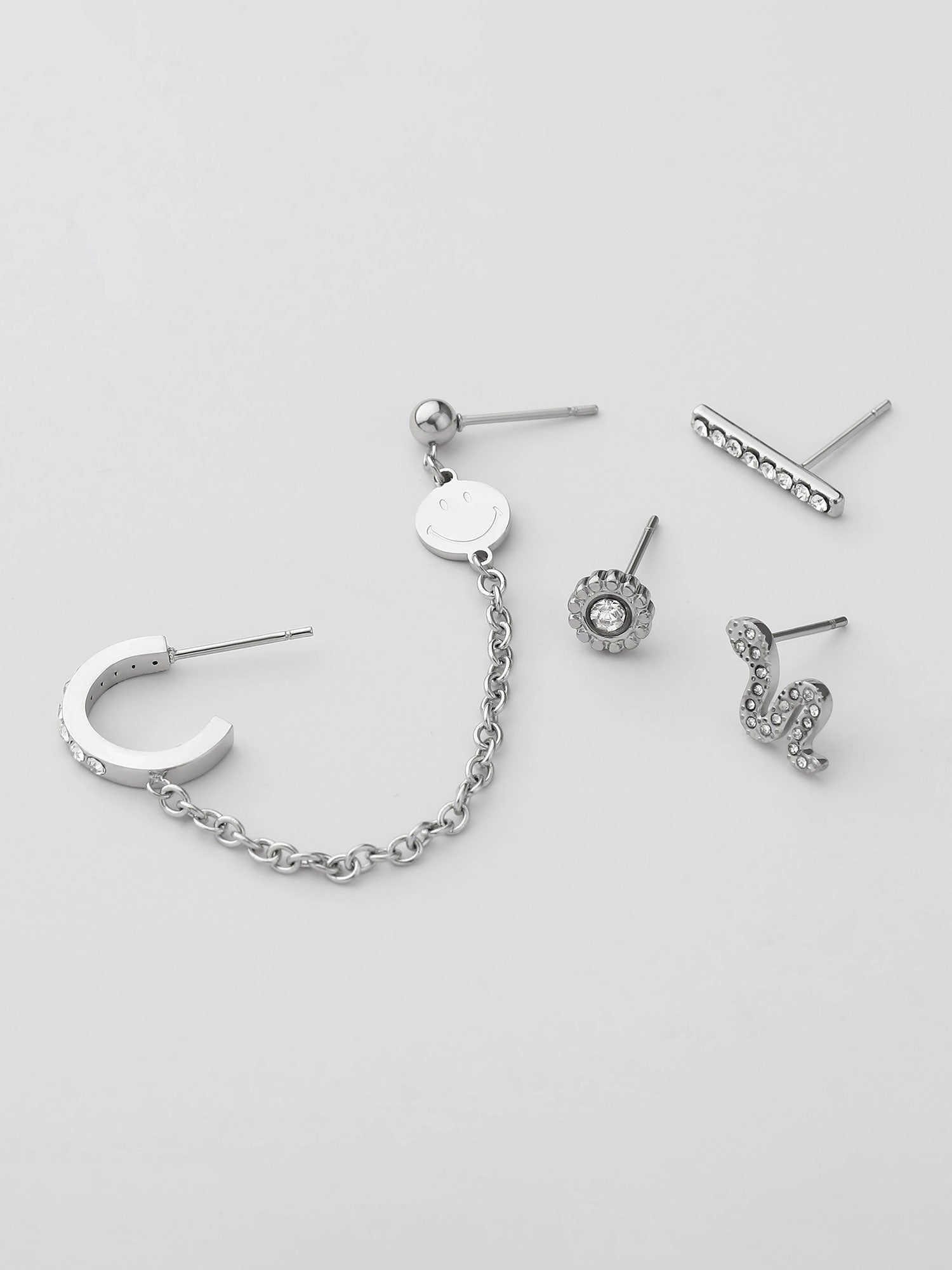 Mix de pendientes Leora ear cuff plateados