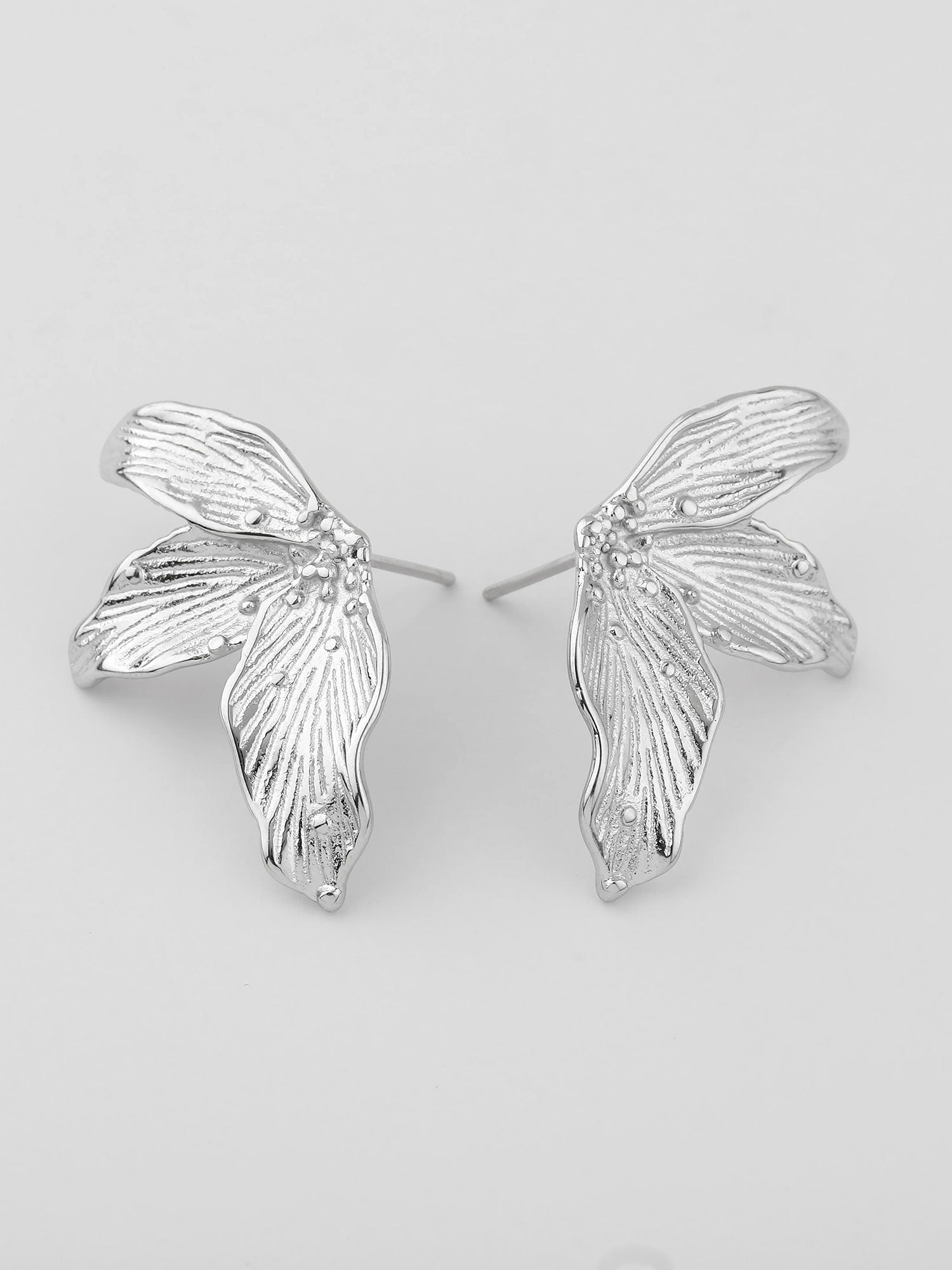 Pendientes de hojas Diora plateados