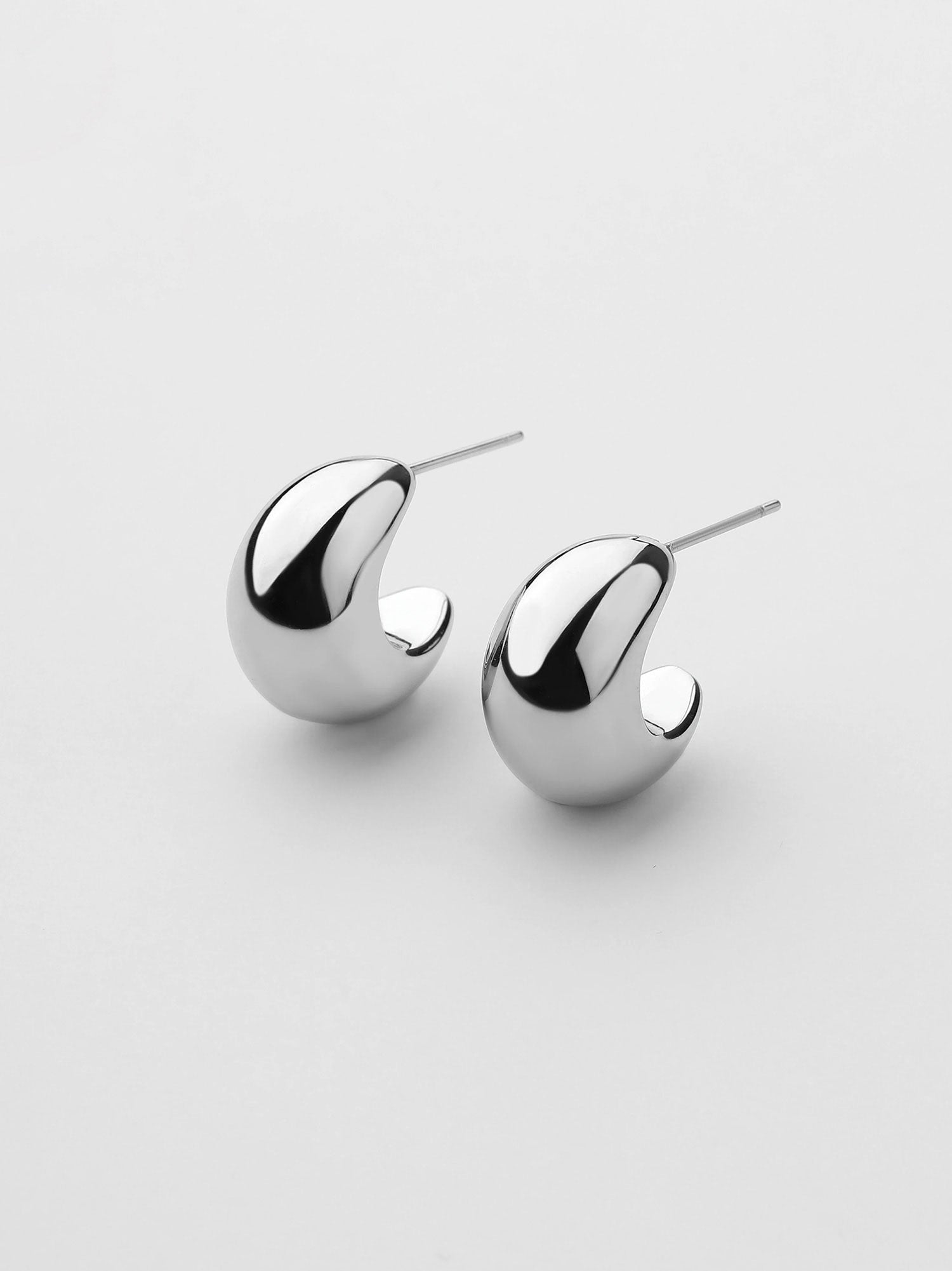 Pendientes Aro Plateado Minimal Sylva