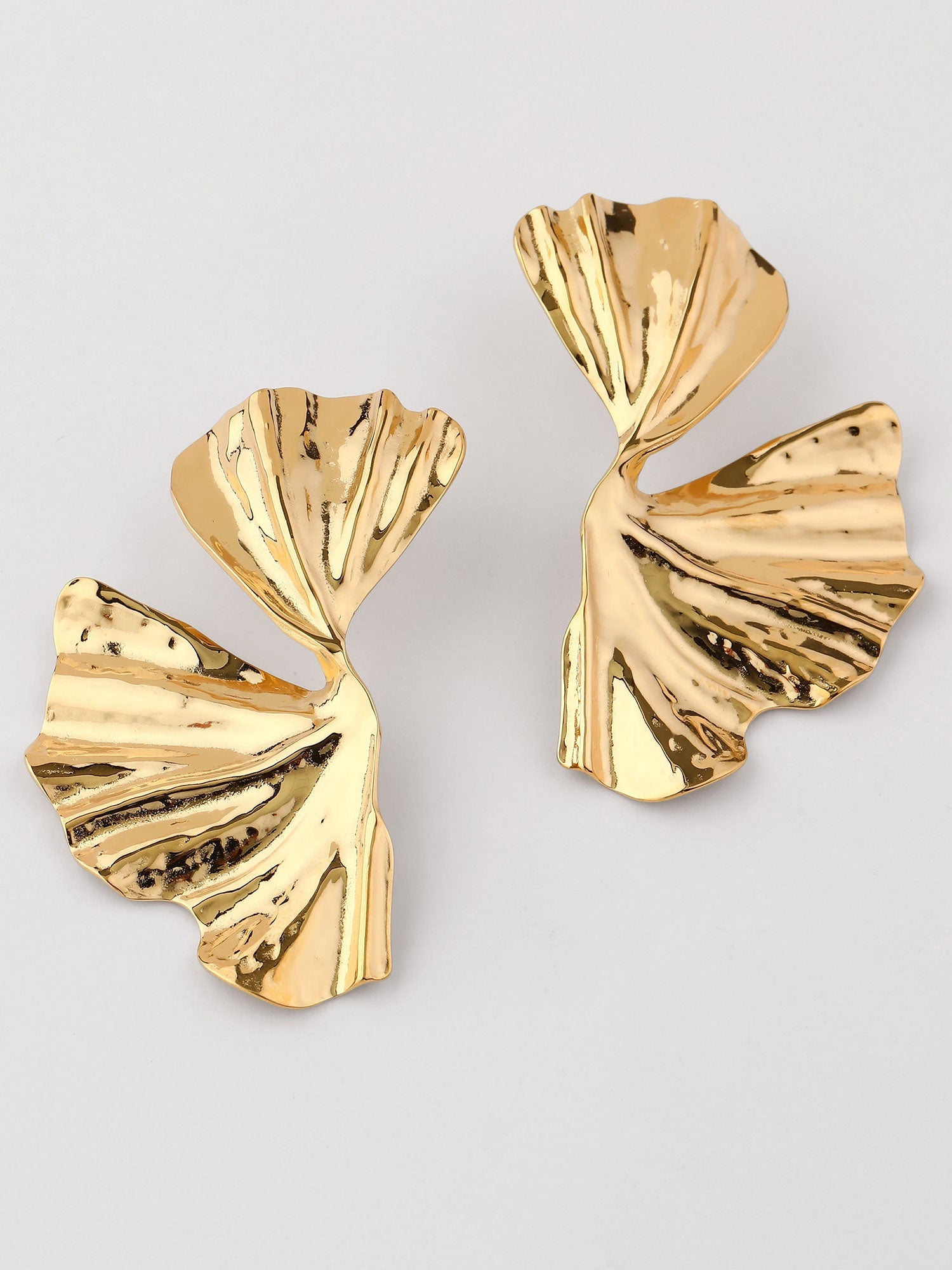 Pendientes hoja nenúfar dorados