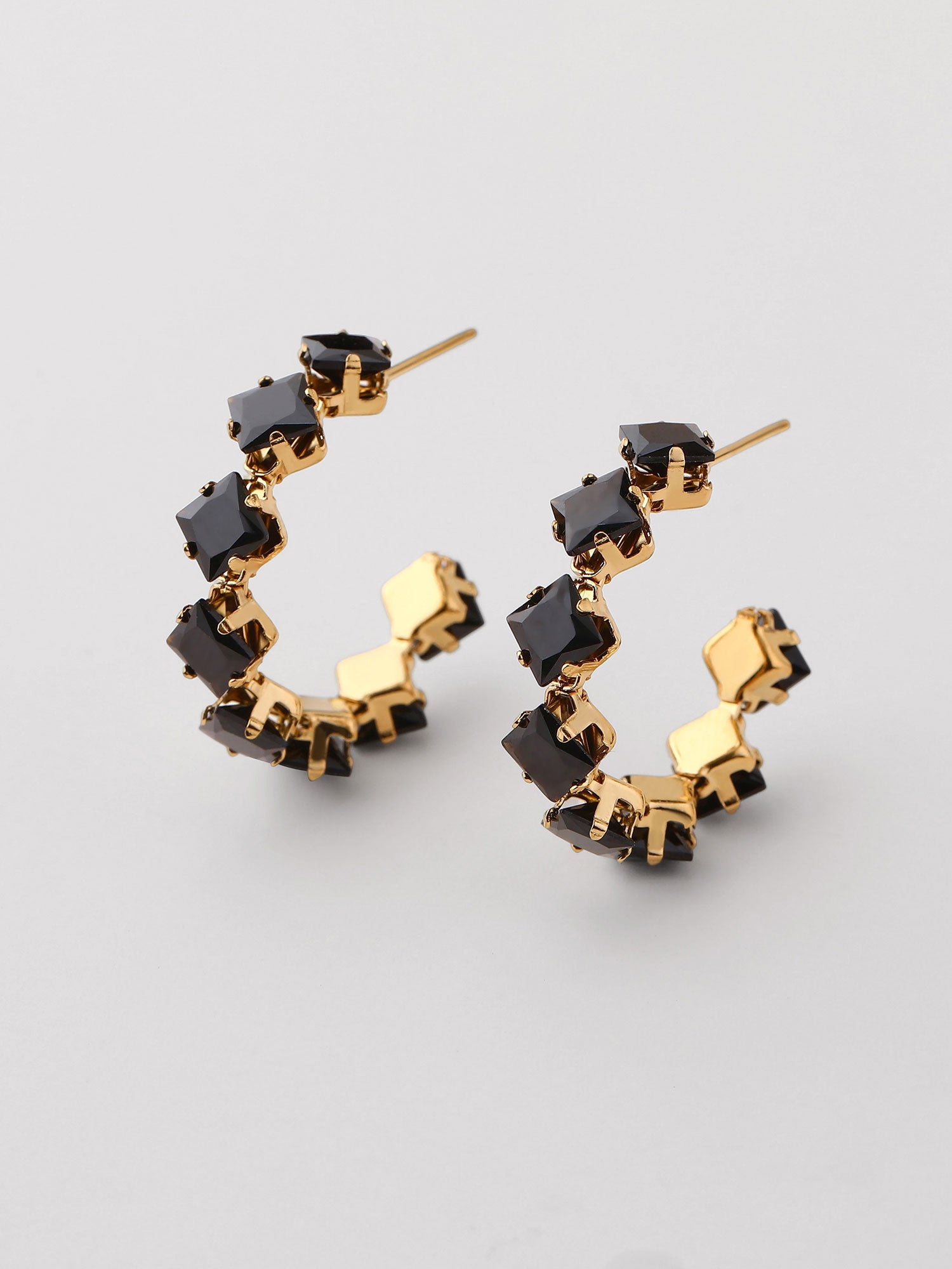 Pendientes aro Isla con zirconias negras