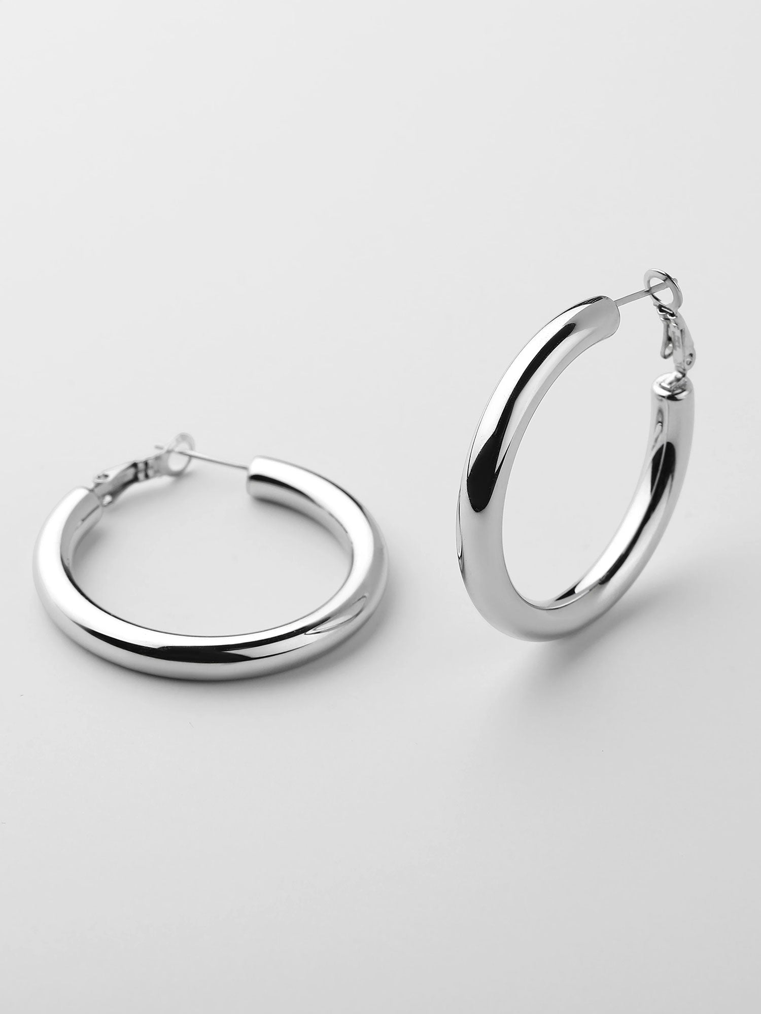 Pendientes aro Nala plateados