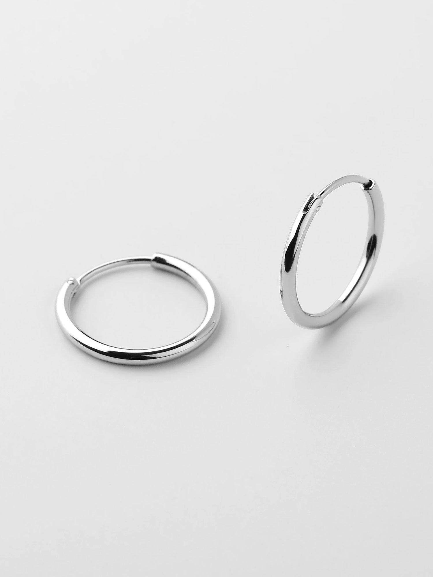 Pendientes aro Aelia abierto plateado