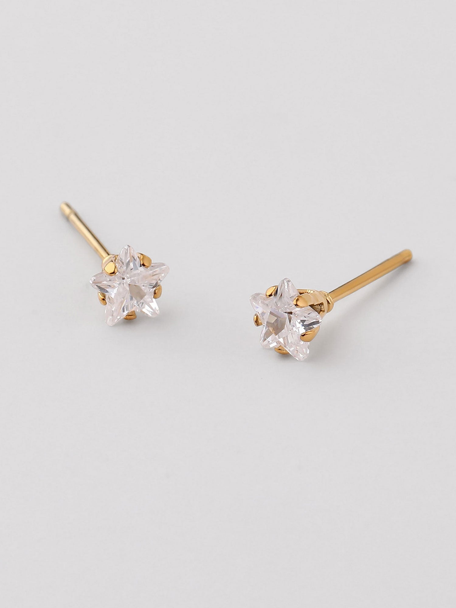 Pendientes mini con zirconia dorados