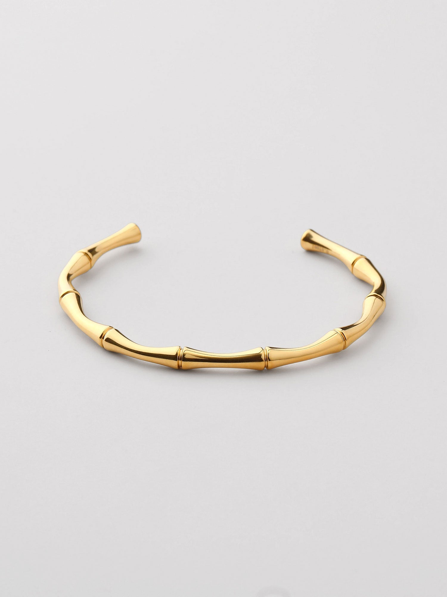 Brazalete tipo Bambú abierto Dorado
